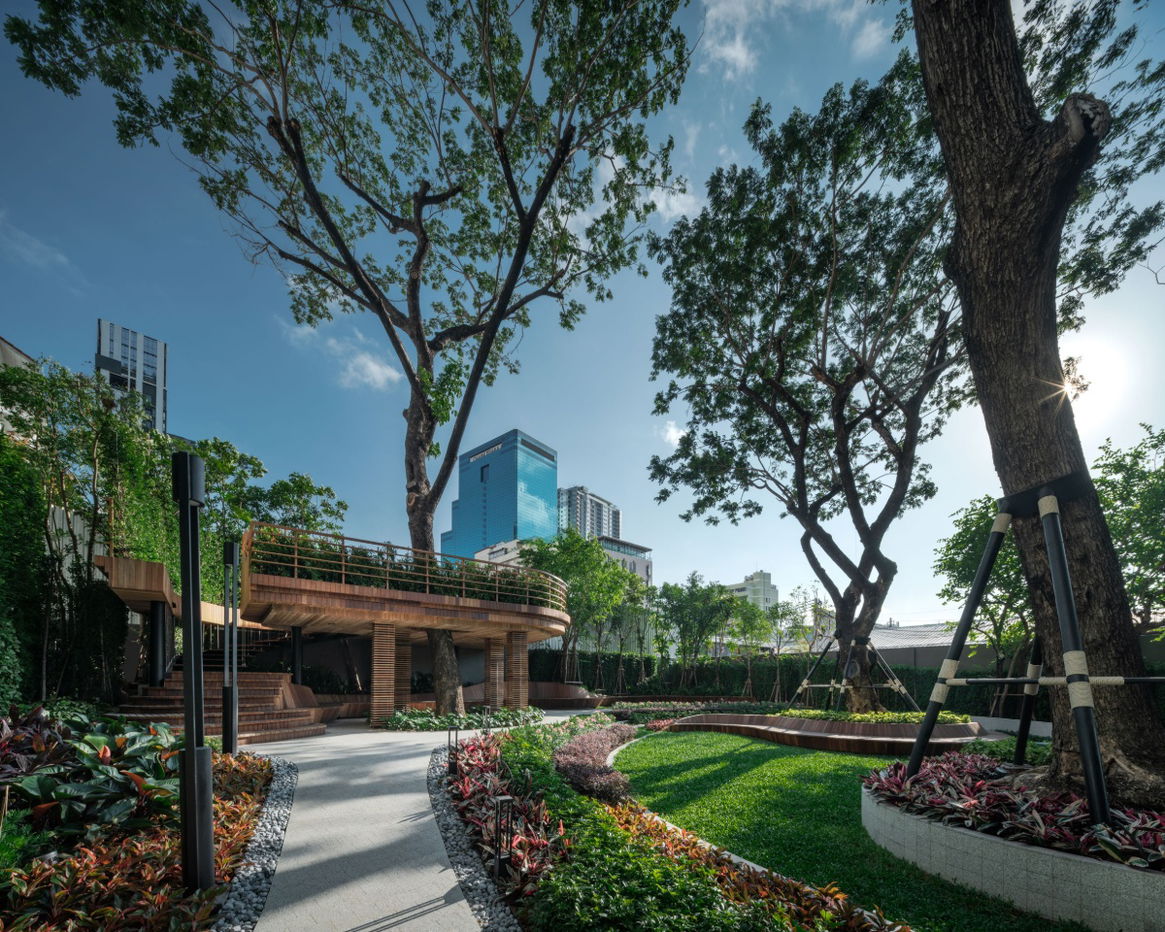 รูป 🐾 Pet-Friendly คอนโดระดับ Ultra Luxury ใจกลางทองหล่อ ที่ทั้งคุณและลูกๆคุณจะหลงรัก 🐶🐱 - รูปที่ 3/8