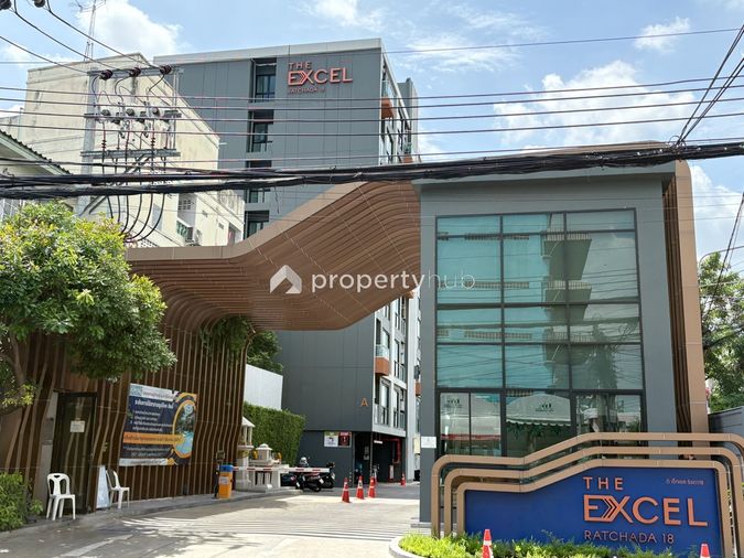 The Excel Ratchada 18