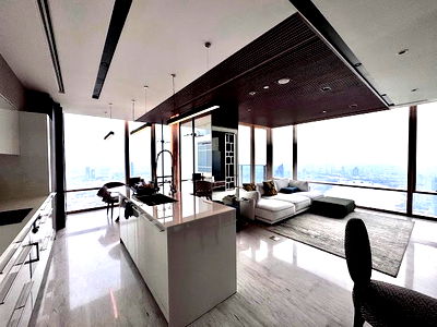 Condos for rent : LTHC12641 - Four Season Private residence Condo FOR RENT Size 125 sqm. 2 beds 2 baths Near BTS Saphan Taksin Station ONLY 300K/Month