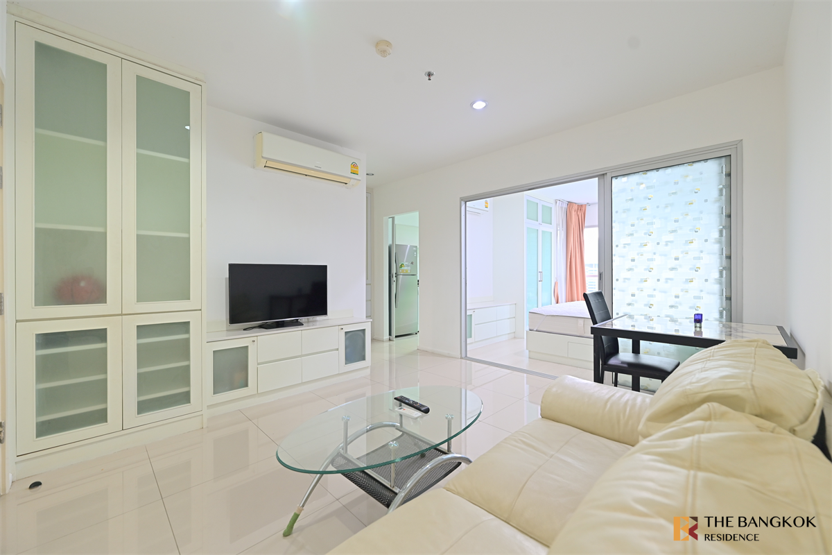 picture Aspire Rama 9 near MRT Rama 9 Station Ultimate Luxury Lifestyle with Convenience - 7/10