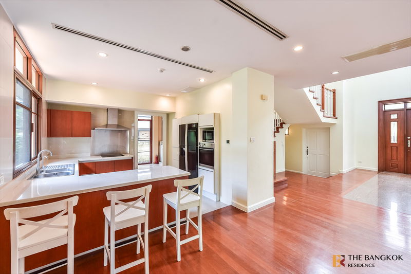 บ้านเดี่ยวให้เช่า : Baan Sansiri Sukhumvit 67 ใกล้ BTS พระโขนง