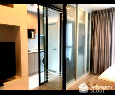 Condos for sale Central Pinklao : Studio Condo at Ideo Mobi Charan Interchange near MRT Fai Chai (ID 2143988)