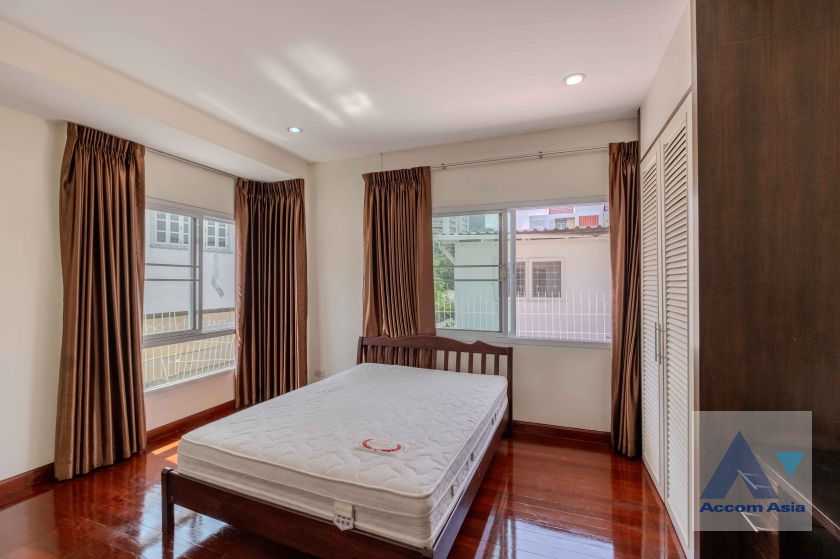 รูป 🔼🔽 AccomA 📩 Detached house for rent with private garden in Sukhumvit, Bangkok near BTS Ekkamai (1713519) - รูปที่ 16/20