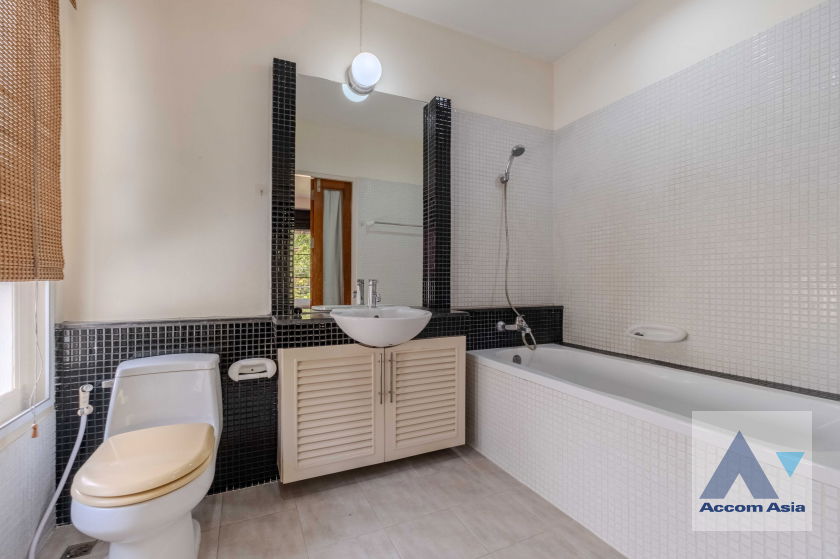 รูป 🔼🔽 AccomA 📩 Detached house for rent with private garden in Sukhumvit, Bangkok near BTS Ekkamai (1713519) - รูปที่ 15/20