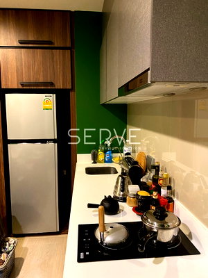 Condos for rent : 2 Beds 1 Bath Nice Room  Fully furnished Good Location MRT Phra Ram 9  300 m. and CentralPlaza @ Rhythm Asoke 2