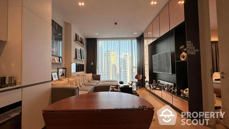 Condos for sale : 1-BR Condo at The Strand Thonglor near BTS Thong Lor (ID 1582485)