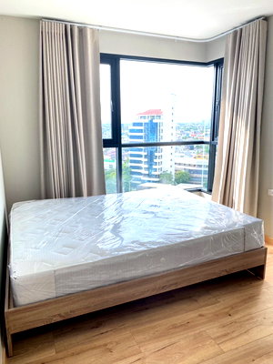 Condos for rent : MN2730 Brix Condominium Full Furnitured