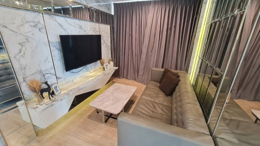 IDEO Sathorn - Thapra