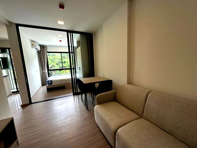 Condos for rent Si Racha Chonburi : UK01-014 For rent, D Condo vale Sriracha, new condo, near Kasetsart Sriracha University. 1 bedroom, divided into 25 sq m., fully furnished.