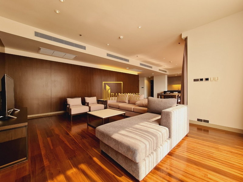กิจการให้เช่า : Modern 4 Bed Luxury Apartment For Rent in Phrom Phong - BR20674AP