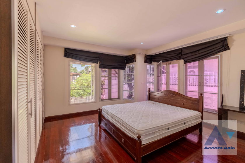 รูป 🔼🔽 AccomA 📩 Detached house for rent with private garden in Sukhumvit, Bangkok near BTS Ekkamai (1713519) - รูปที่ 13/20