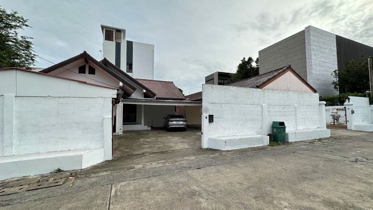 ให้เช่าบ้าน พื้นที่เยอะมาก ลาดพร้าว 71 ซอยนาคนิวาส39 ทำเลดีมาก 📞097-2161939