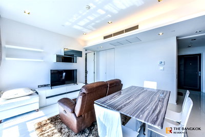 Condos for rent :  The Bangkok Sathorn near BTS Surasak Ultimate Luxury Lifestyle with Convenience
