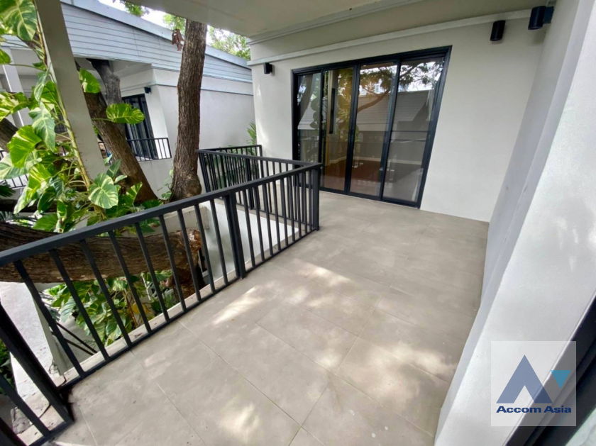 รูป 🔼🔽 AccomA 📩 Private family home in compound with pool and common facilities (1912095) - รูปที่ 12/13