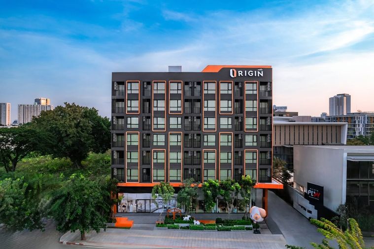 ออริจิ้น เพลย์ ศรีอุดมสุข สเตชั่น