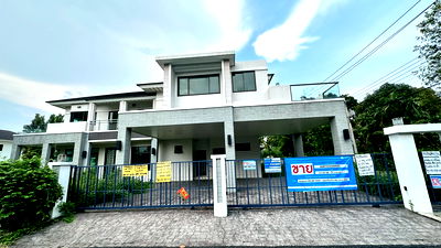 Houses for sale Sirindhorn International Institute of Technology (SIIT) : บ้านเดี่ยว 1068 square meter Pathumthani Muang Pathum Thani Ban Klang for 31000000 THB