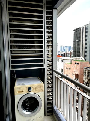 Condos for rent Huai Khwang : For Rent Condo Rhythm Ratchada (S15-42359)
