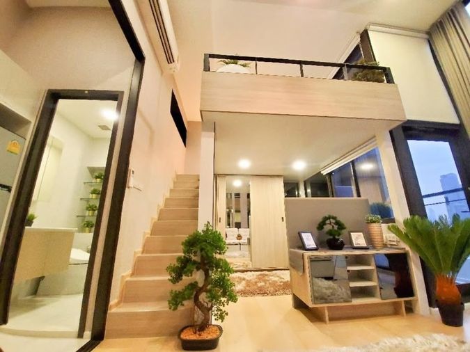 เช่าคอนโด Chewathai Residence Asoke/ชีวาทัย เรสซิเดนซ์ อโศก (B6806044)  ID Line : @condo88