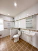 listing thumbnail image 10