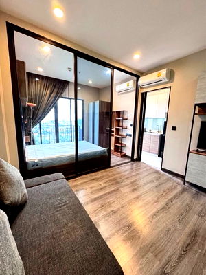 Condos for rent รพ.วชิรพยาบาล : 🟪🟦🟩🟨🟧 For rent Urbano Ratchawithi 📍MRT Sirindhorn 100 meters 🛎️🛎️ | 𝗟𝗶𝗻𝗲@: @𝗮𝘀𝘀𝗲𝘁𝘀𝗽𝗿𝗼