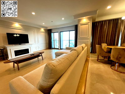 Condos for sale BTS Thong Lo (Thong Lor) : 📲Line ID @556ryccg 🚄3 Bedroom 168 sqm Floor33 Noble Remix, Sukhumvit Main Road Fully furnished near BTS Thonglor