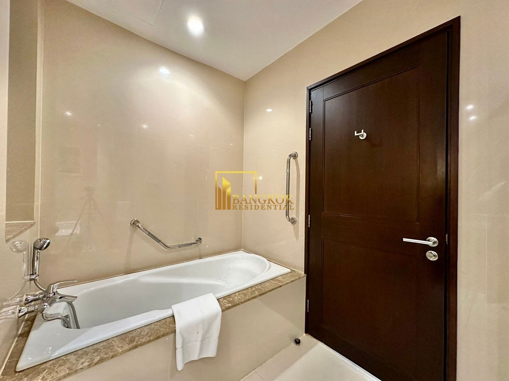picture Exceptional 3 Bedroom Serviced Apartment in Phrom Phong Area - BR7385SA - 32/48