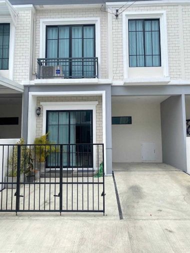 ให้เช่าทาวน์โฮม 3 ห้องนอน 18.1 ตร.ว. พฤกษาวิลล์ กรุงเทพกรีฑาตัดใหม่-วงแหวนฯ