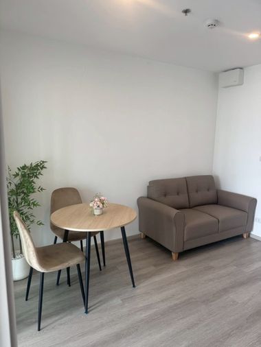 ❄OKeaw160625 Elio Sathorn Wutthakat  