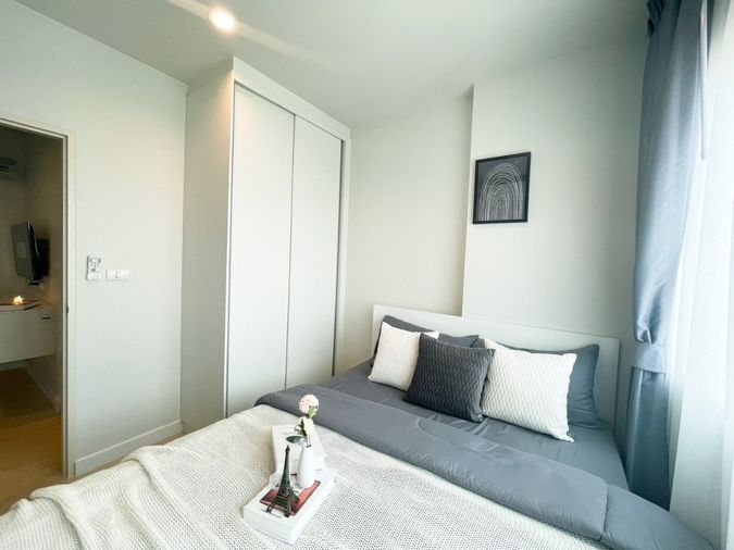 P986 ให้เช่าคอนโด Metro Sky Sathorn-Wutthakat (เมโทร สกาย สาทร-วุฒากาศ) ห้องสวยมาก เฟอร์ครบ มีเครื่องซักผ้า พร้อมอยู่