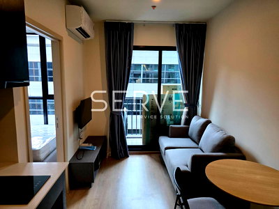 Condos for rent : 1 Bed 1 Bath Nice Room New Condo Good Location MRT Phra Ram 9  220 m.  @  NUE District R9