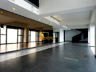 คอนโดให้เช่า : The Met Condo - Luxurious 4 Bedroom Duplex Condo in Sathorn CBD Area - BR11958CD