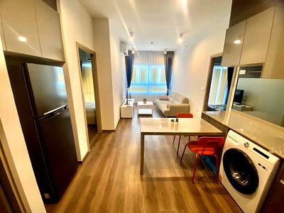 Condos for rent : P989 Condo for rent IDEO Rama9-Asoke, 2 bedrooms, beautifully decorated room, fully furnished, ready to move in immediately.