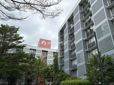 ไอ-เฮาส์ ลากูน่า การ์เด้น