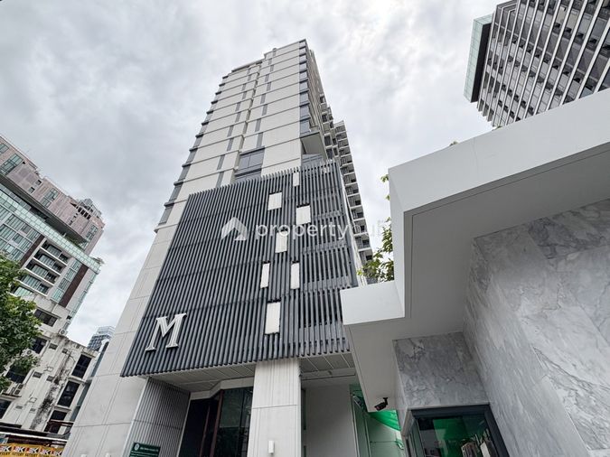 M Thonglor 10