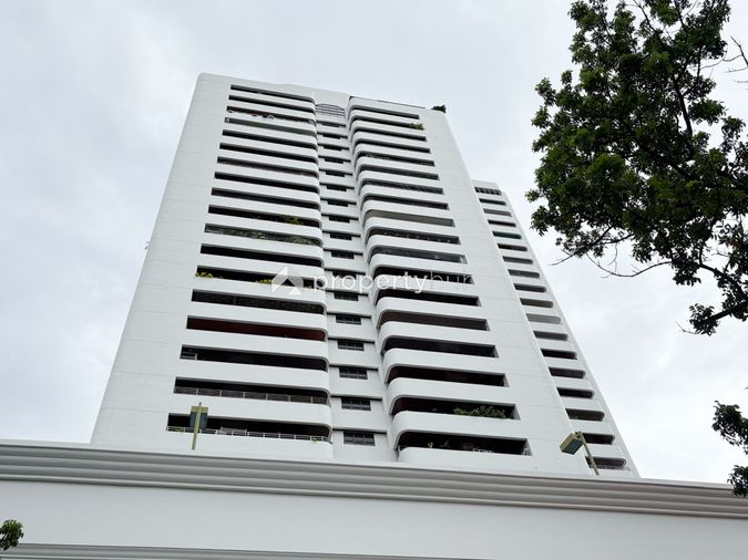 Oriental Towers
