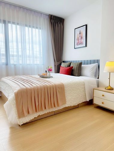 P995 Condo for rent Chewathai Hallmark Lardprao-Chokchai4 Phase2, pets allowed, room 40 square metres. Fully furnished, ready to move in.