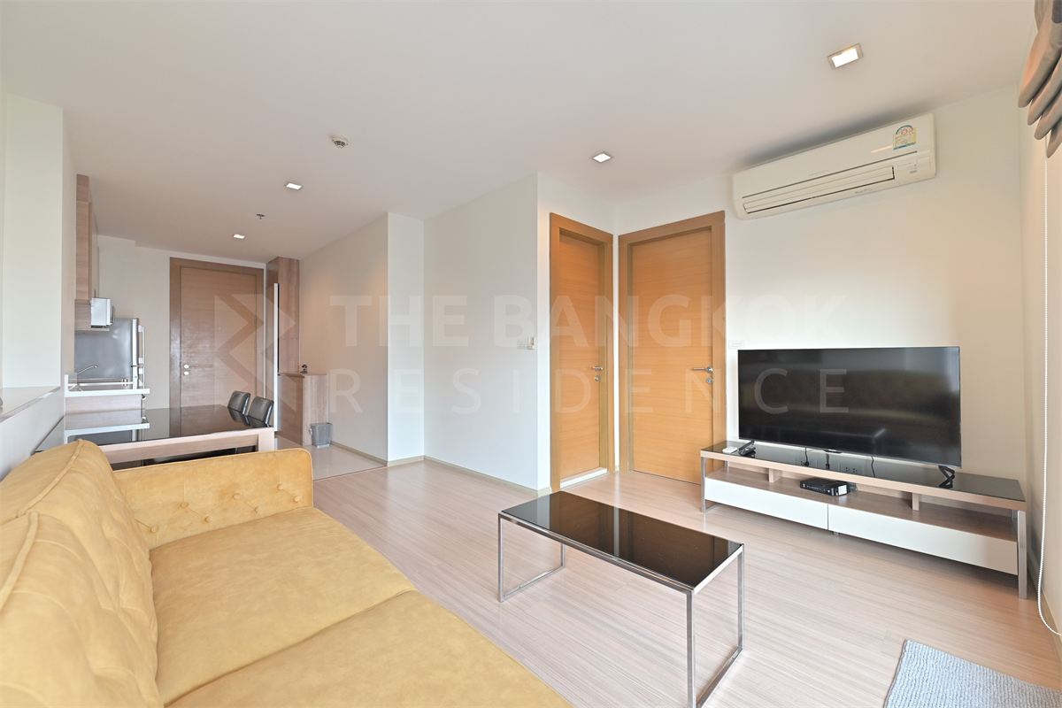 picture RHYTHM Ratchada-Huaikhwang Luxury Unit, Ready for You Without the Wait near MRT Huai Khwang Station - 7/10
