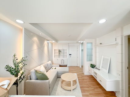 ขายคอนโด The Kris 2 รัชดา 17 ห้องสวย พร้อมเฟอร์นิเจอร์ใหม่หมด