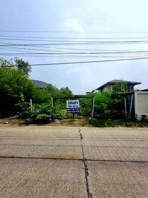 ที่ดินให้เช่า : ++ ที่ดิน ถมแล้ว ให้เช่า ลำลูกกาคลอง 4 ขนาด 100 ตรม อยู่ใกล้ปั้มน้ำมัน ถนนคอนกรีต ไม่เปลี่ยว ใกล้ถนนใหญ่ ++ ++
