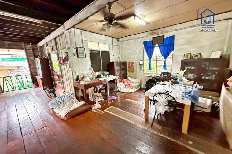 ขายบ้านเดี่ยว 4 ห้องนอน 140 ตร.ม. 51 ตร.ว. เขตสาทร
