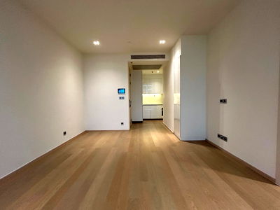 ขายคอนโด : The Strand Thonglor ห้องใหม่ ดีลตรงโครงการ ราคา 14.8 ลบ.