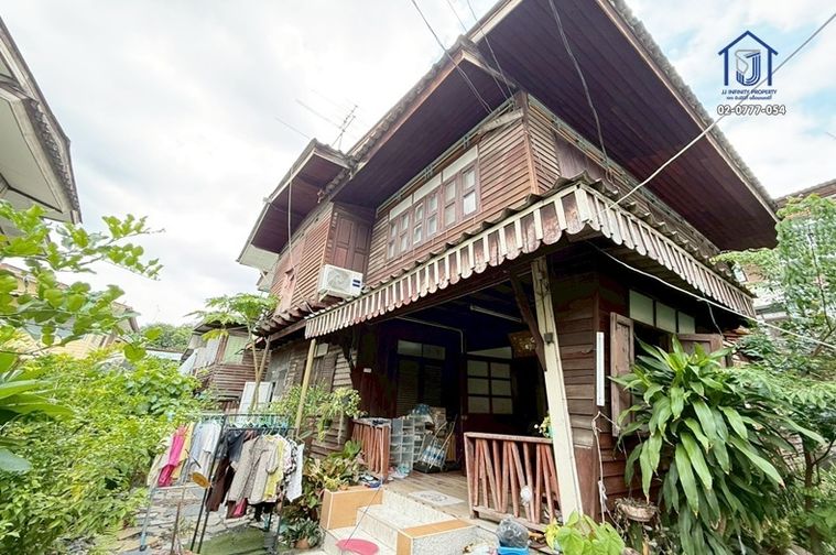 ขายบ้านเดี่ยว 4 ห้องนอน 140 ตร.ม. 51 ตร.ว. เขตสาทร