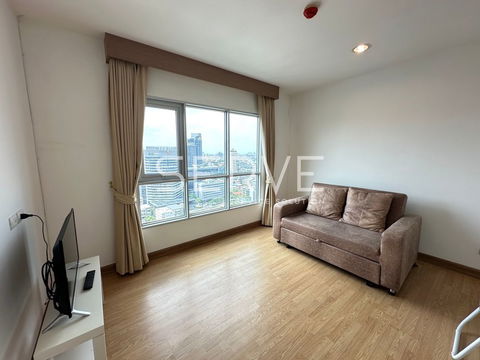 1 Bed Nice Room Good Location Near Bangkok University Close to BTS Ekkamai 900 m. / Rent & Sale-Aspire Rama 4