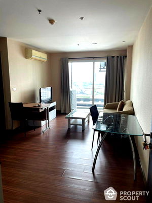Condos for rent Kunnatee Rutharam Wittayakhom School : 2-BR Condo at Diamond Ratchada near MRT Huai Khwang (ID 2158422)