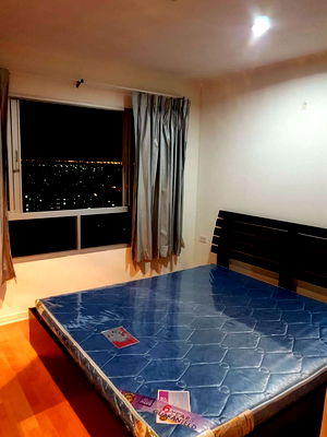 ขายคอนโด : S-LP44139 ลุมพินี รามฯ44,  35 ตรม. ชั้น 17 ตึกเอ 2 ล้าน 064-959-8900