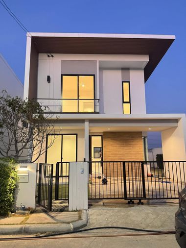 code : A172 ให้เช่าบ้าน โคโม เบียงก้า 2 (COMO Bianca II) | บ้านแฝดหลังมุม ใกล้เมกาบางนา หลังใหม่ พร้อมเข้าอยู่