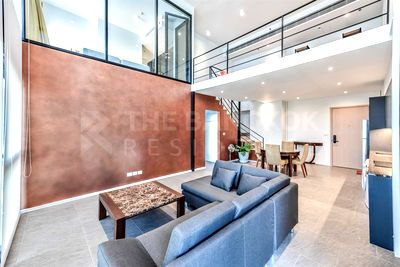 Condos for rent MRT Sam Yan :  Luxury Condo in Central City Location The Lofts Silom near BTS Surasak