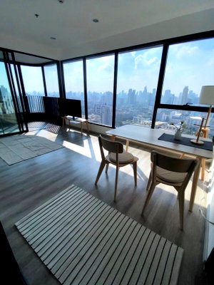 คอนโดให้เช่า : ให้เช่า Ideo Mobi Asoke ราคา 40,000 บาท [JZr250607]