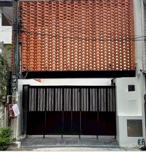 ให้เช่าโฮมออฟฟิศ 5 ห้องนอน 400 ตร.ม. 50 ตร.ว. เขตวัฒนา