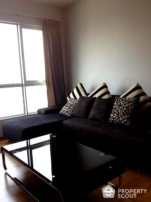 Condos for sale BTS Wongwian Yai : 2-BR Condo at Hive Taksin near BTS Wongwian Yai (ID 1607644)